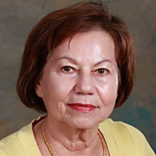 Tuenchit Khamapirad, MD